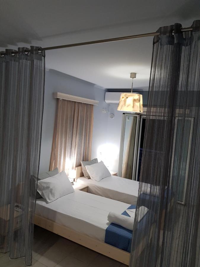 Mulberry House 호텔 엘라포니소스 외부 사진